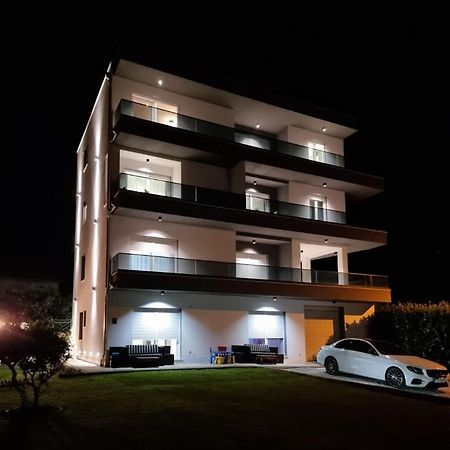 Apartments Taratta 1 Трогир Екстериор снимка