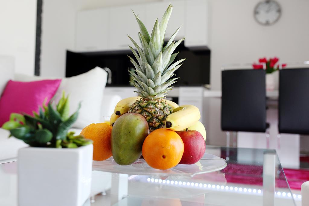 Apartments Taratta 1 Трогир Екстериор снимка