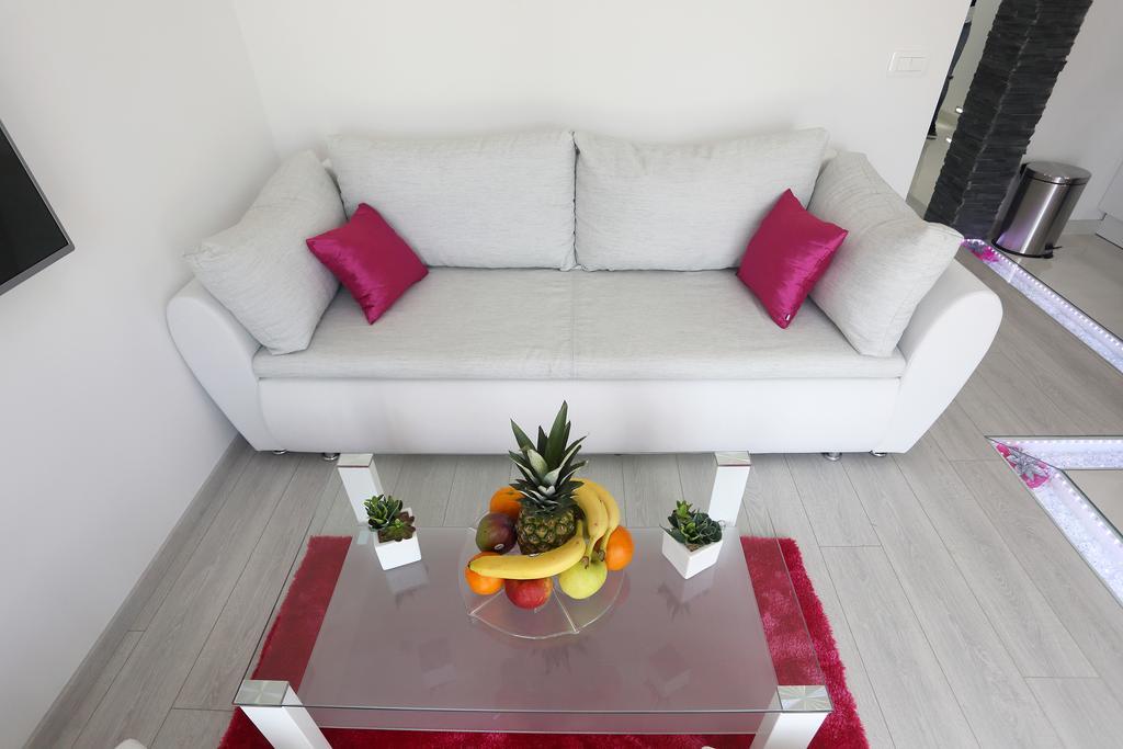 Apartments Taratta 1 Трогир Екстериор снимка