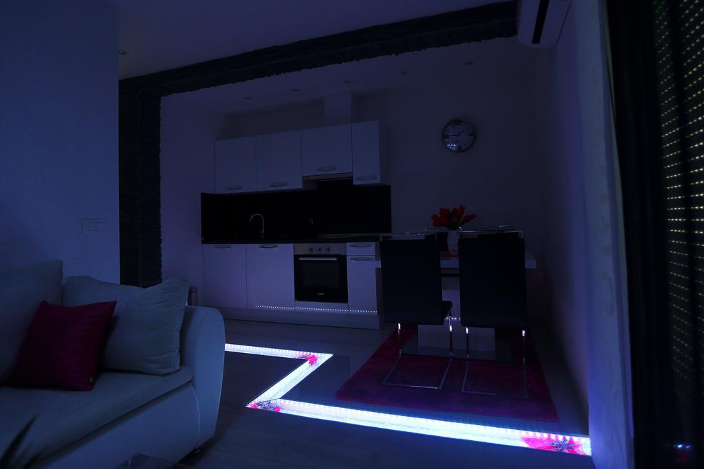 Apartments Taratta 1 Трогир Екстериор снимка